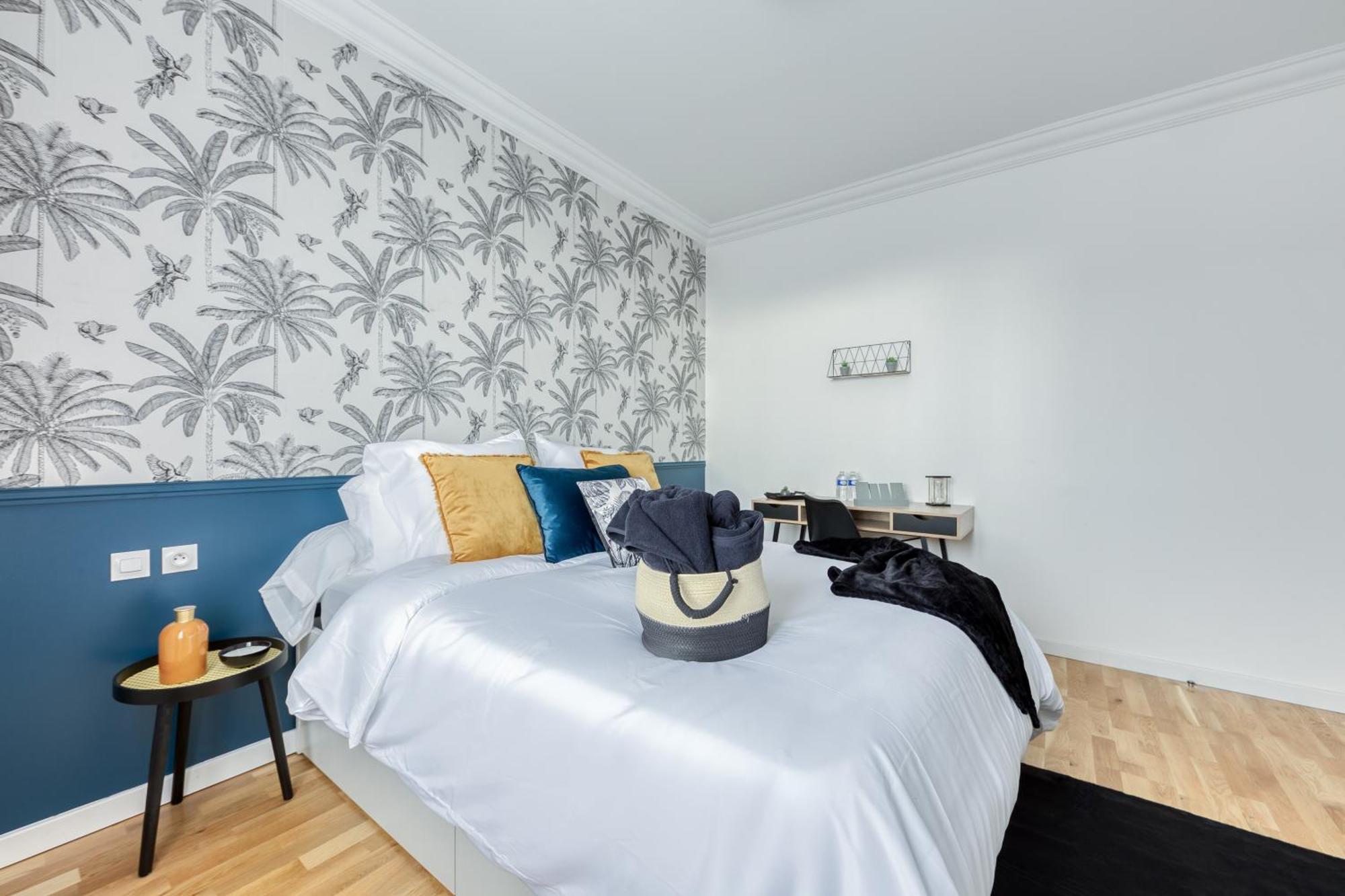 Maison 8 Personnes - Parking - Metro 7 Et Rer B A 6 Minutes ลา คูร์เนิฟ ภายนอก รูปภาพ
