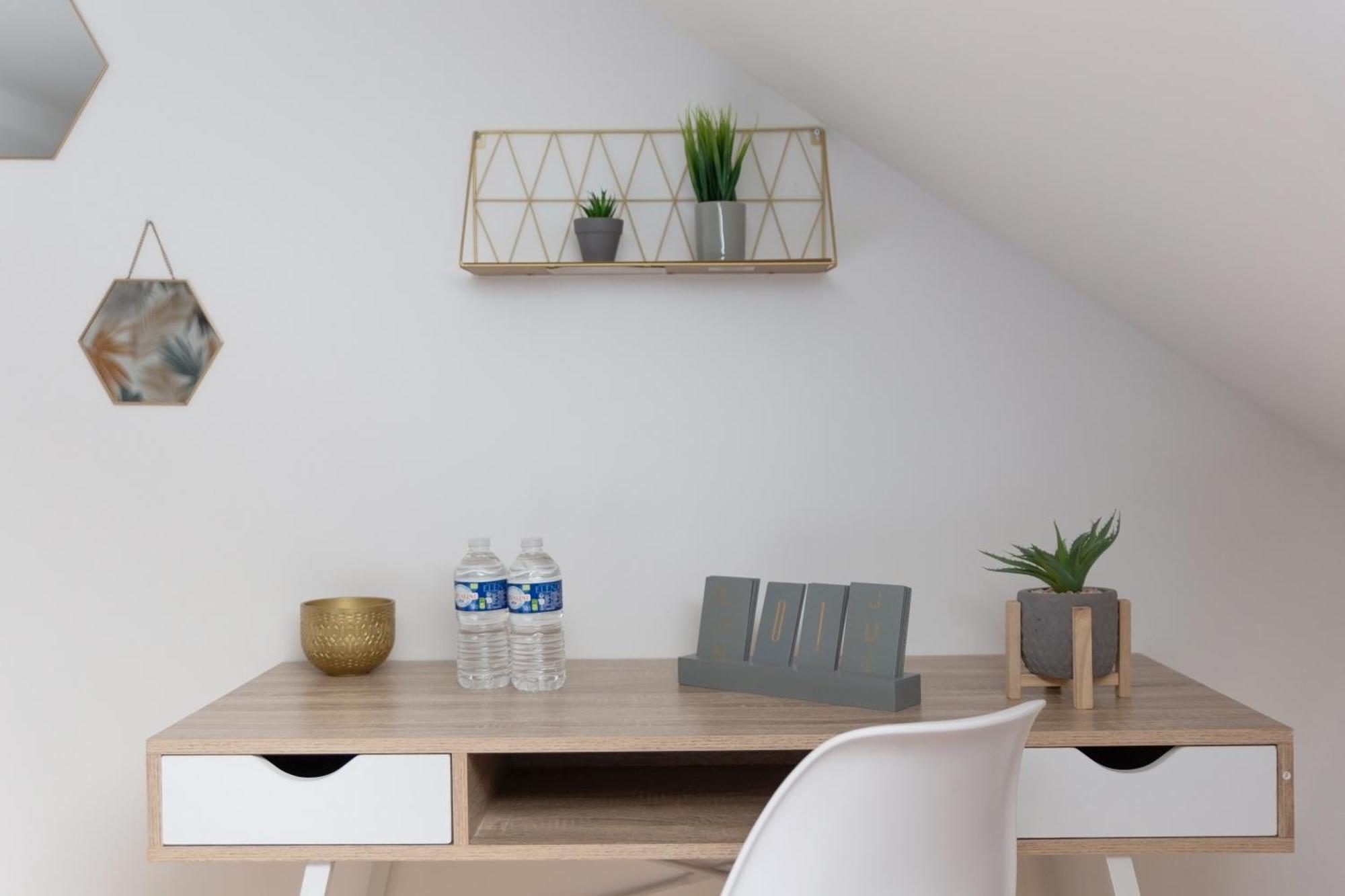 Maison 8 Personnes - Parking - Metro 7 Et Rer B A 6 Minutes ลา คูร์เนิฟ ภายนอก รูปภาพ