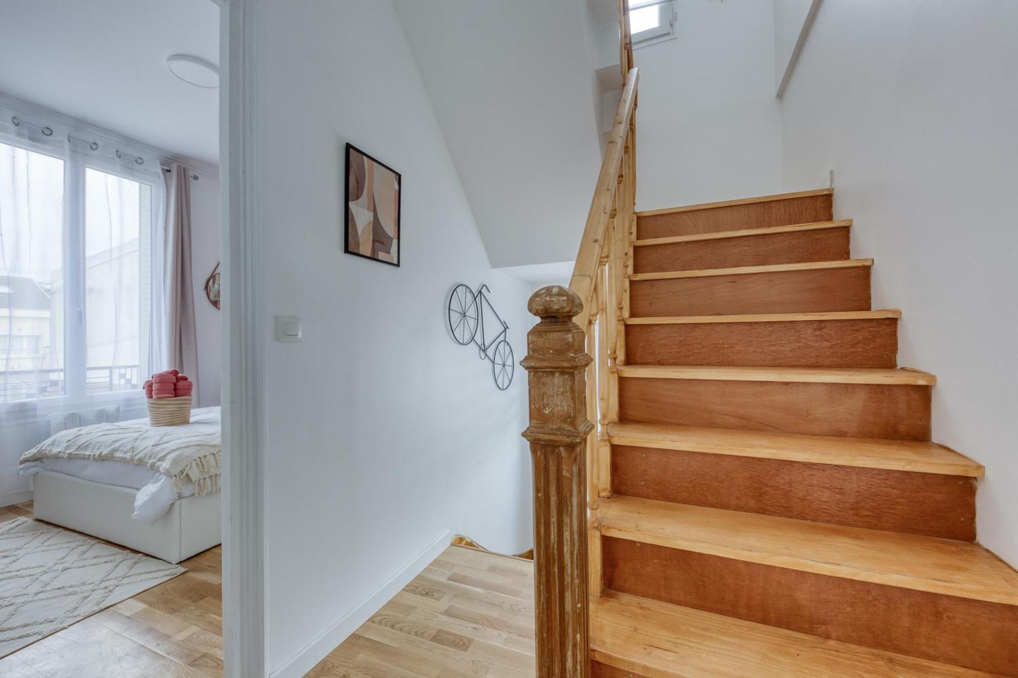 Maison 8 Personnes - Parking - Metro 7 Et Rer B A 6 Minutes ลา คูร์เนิฟ ภายนอก รูปภาพ